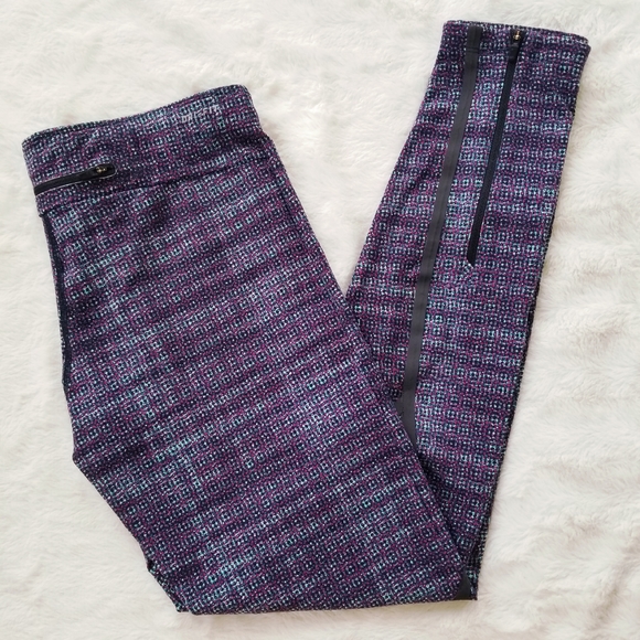 Nike Epic Luxe Printed Reflective Tight Leggings - Picture 2 of 8